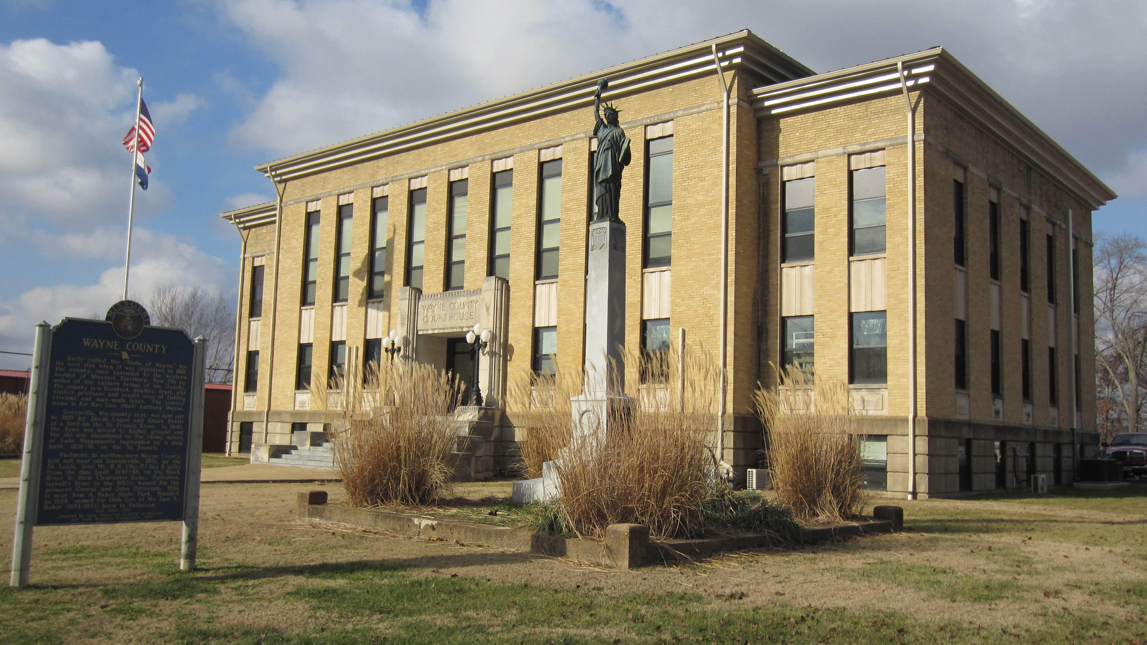 Wayne County Courthouse